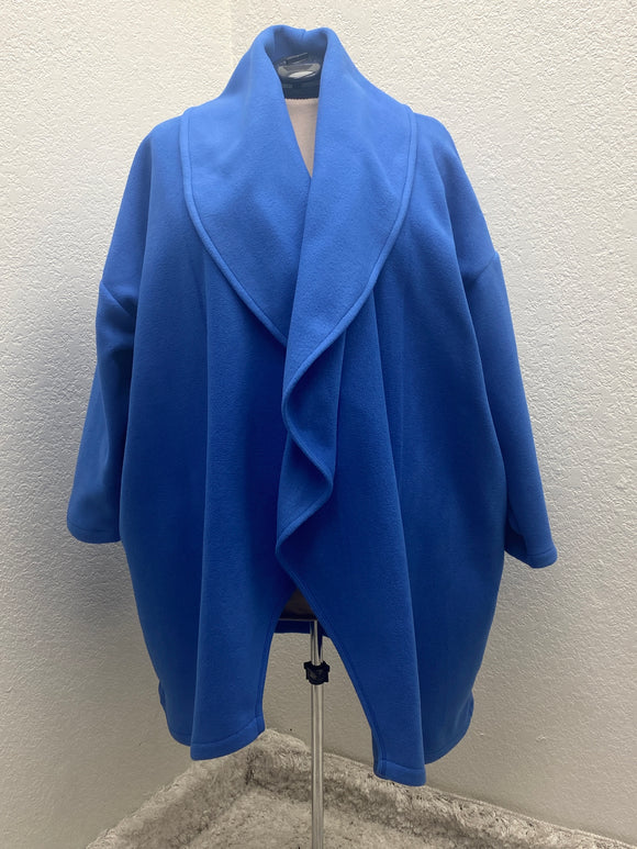 Cozy Coat - size Med - Mer Blue